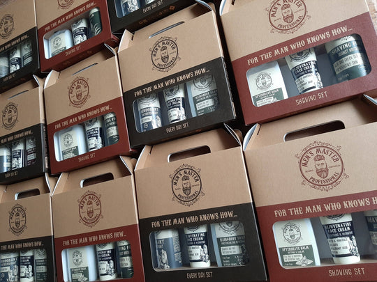 Gavesett for Menn – Daglig Pleiesett med Deodorant, Ansiktskrem & Dusjsåpe